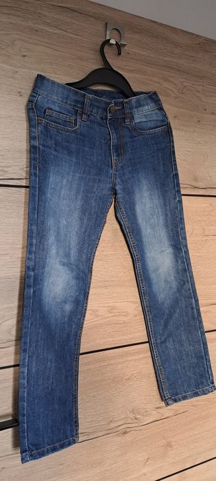 Spodnie jeansowe roz. 140 dla chłopca