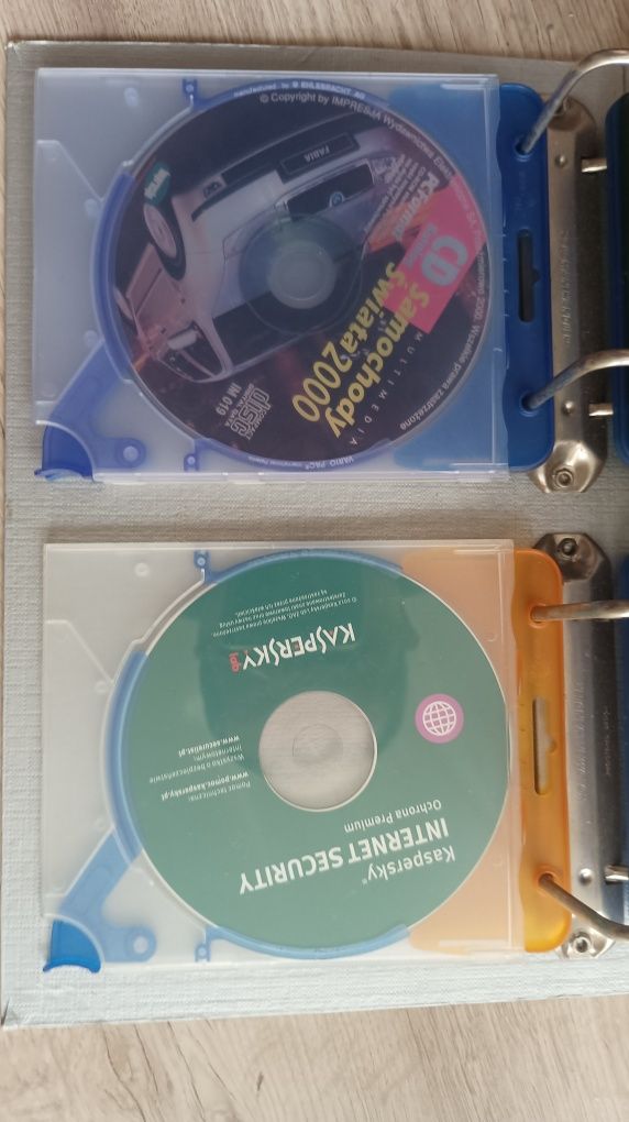 Mix starych płyt z programami wraz z etiu
