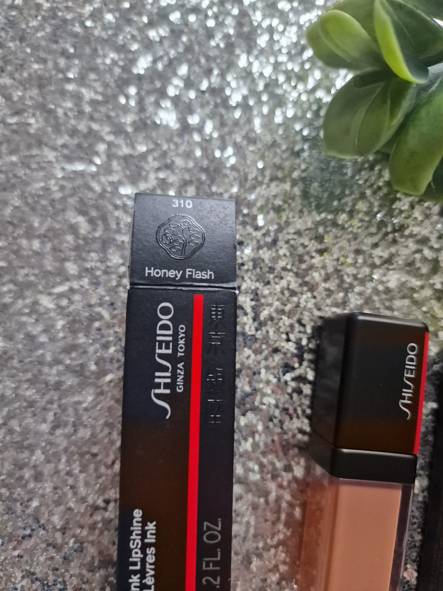 Błyszczyk shiseido nowy oryginalny
