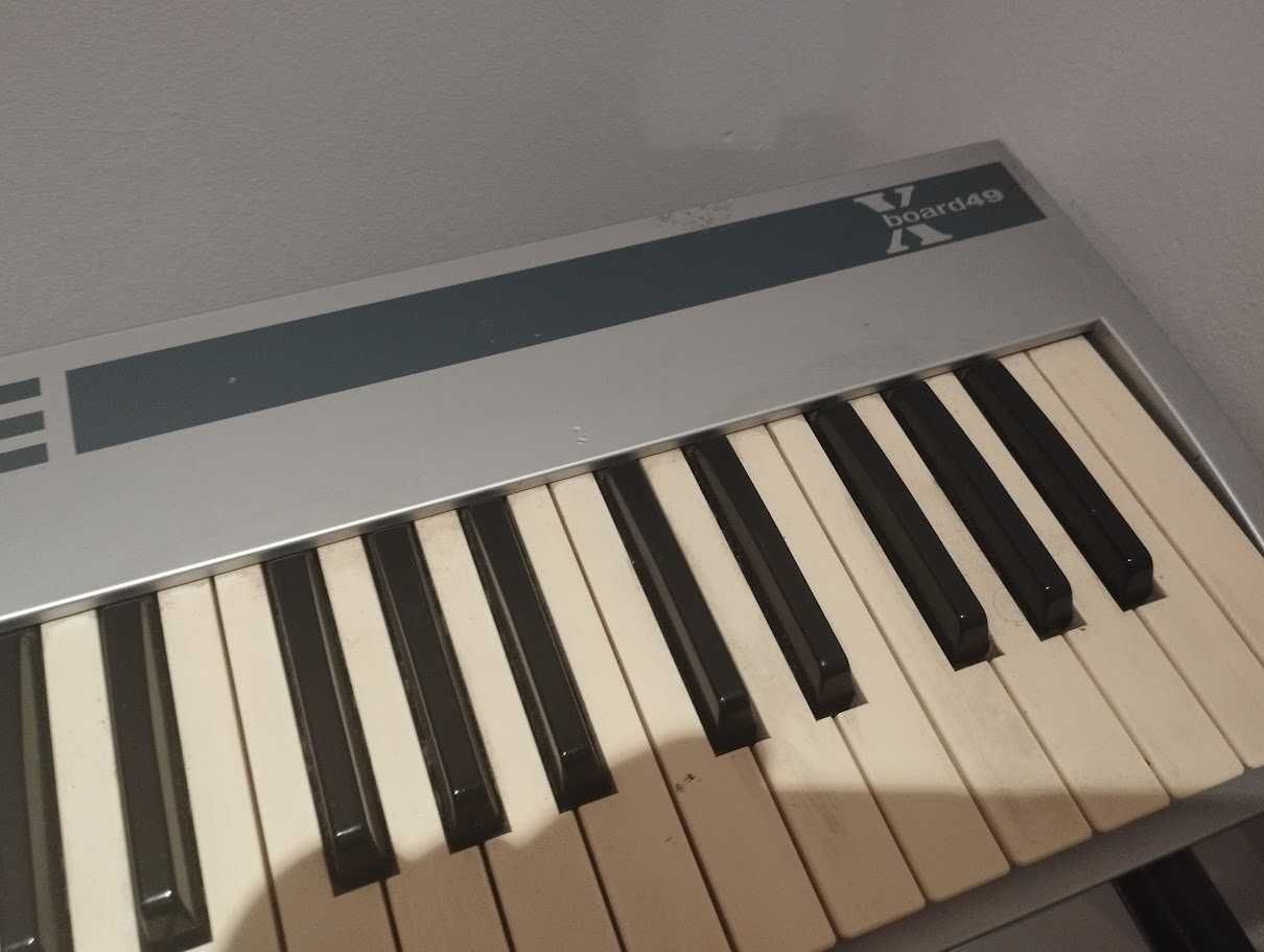 Teclado Midi E-MU XBoard61