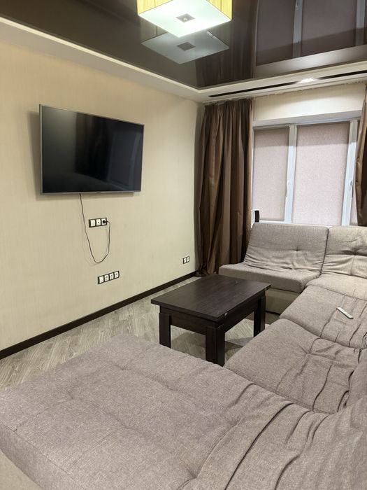 Продам 4-х комнатную квартиру с мебелью и техникой