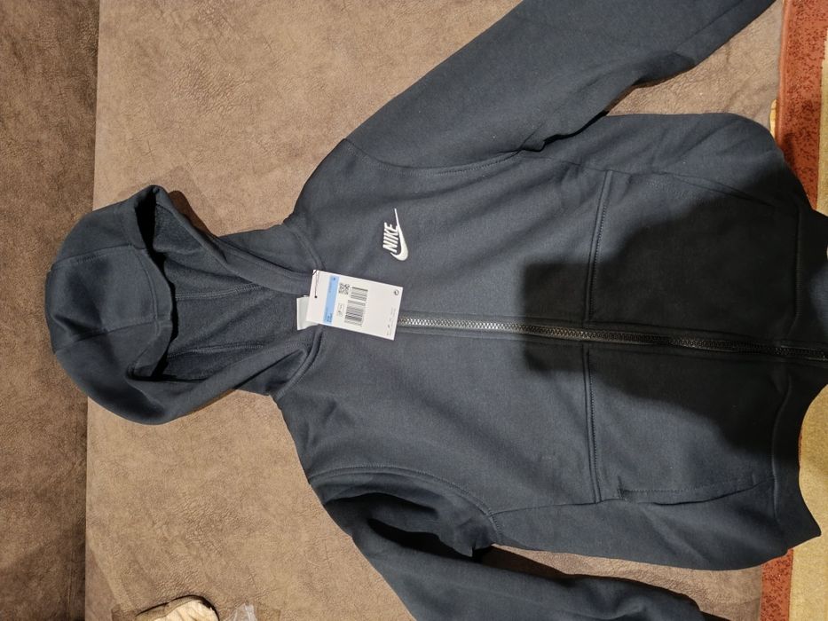 Продам толстовку Nike (оригинал)