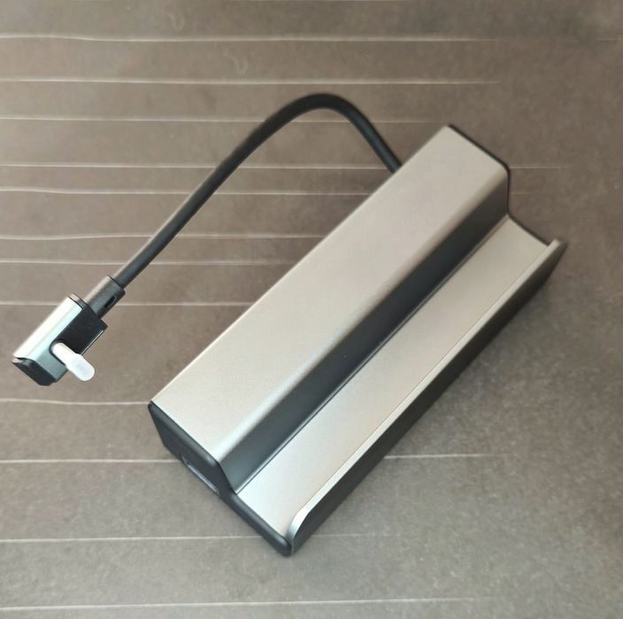 Док-станція для Steam Deck / ROG Ally