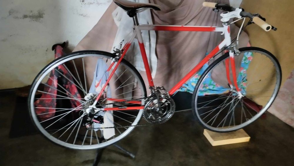 Bicicletas estrada uzadas e artigos ou trocas tudo que esteja relasion