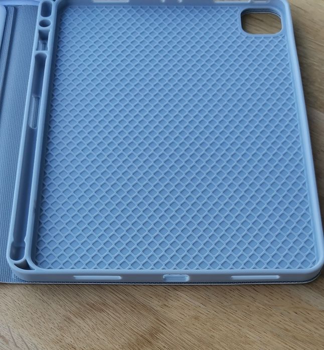 Etui z klawiaturą i myszką do iPad Pro 11 / Air 10.9 – Różowe