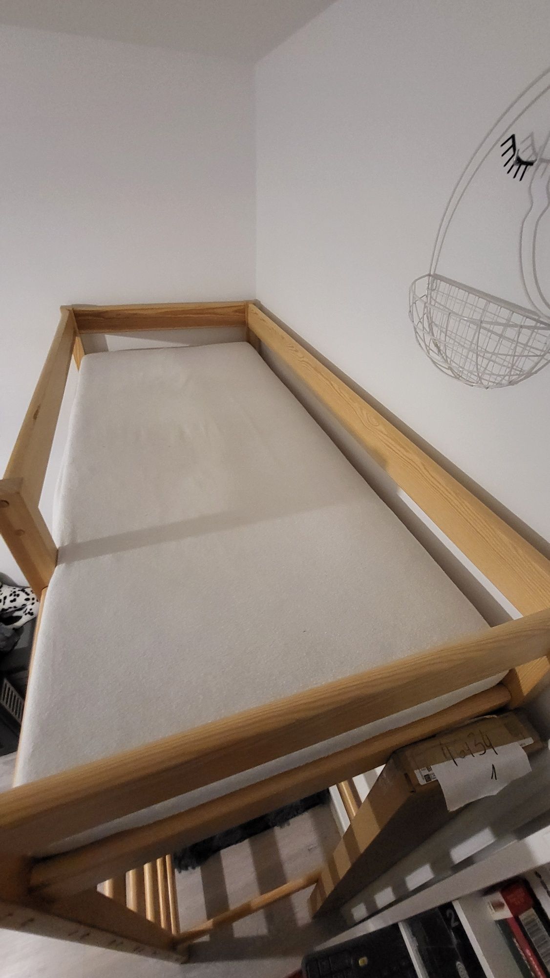 Łóżko dziecięce na antresoli drewniane 160x70