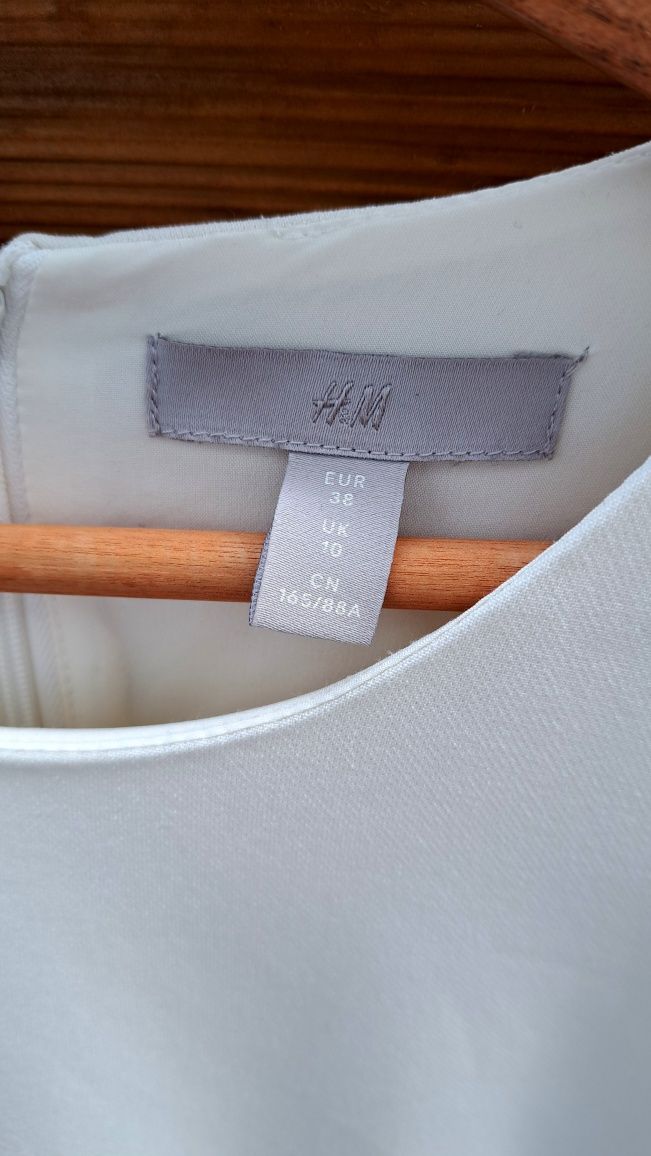 Sukienka ecru elegancka okolicznościowa H&M M