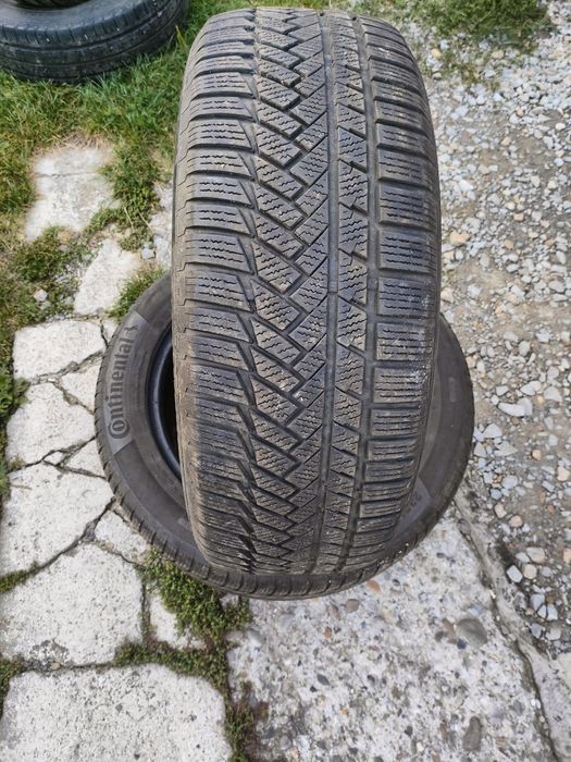 Opona zimowa  2 szt 235/55R18 Continental Winter Contact TS 850 P