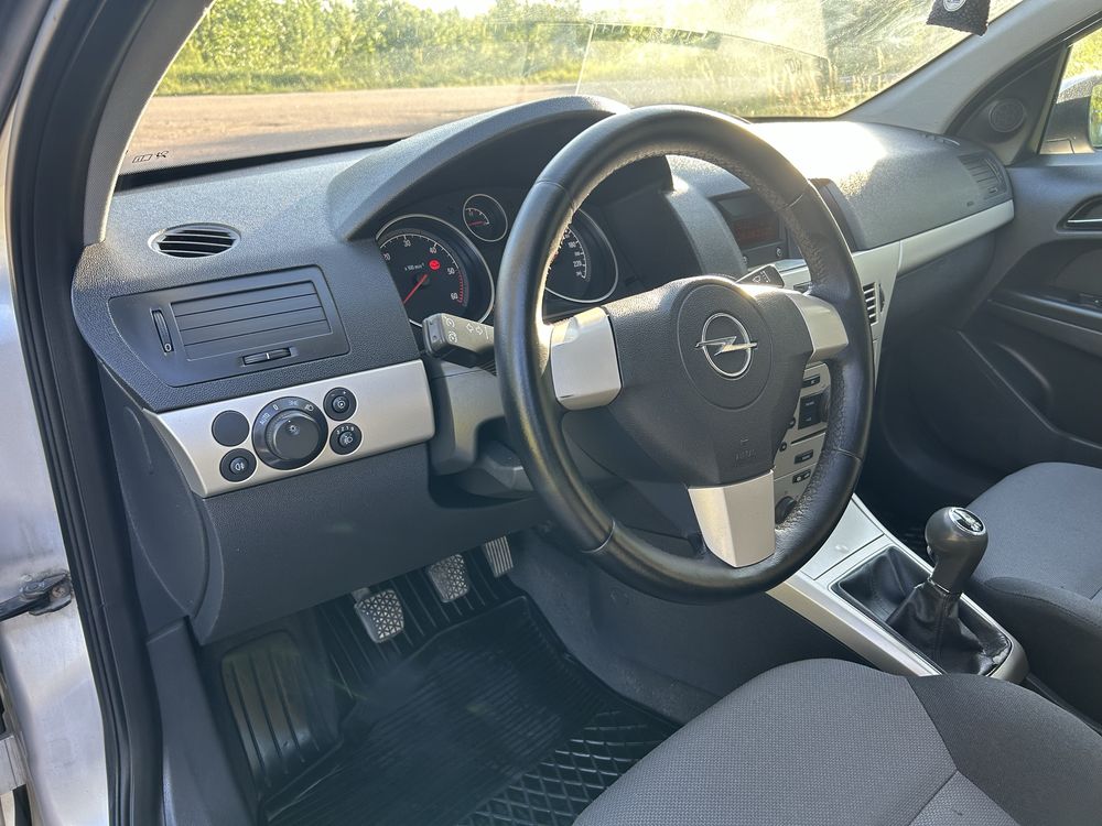Opel astra h 1.7 cdti 2008