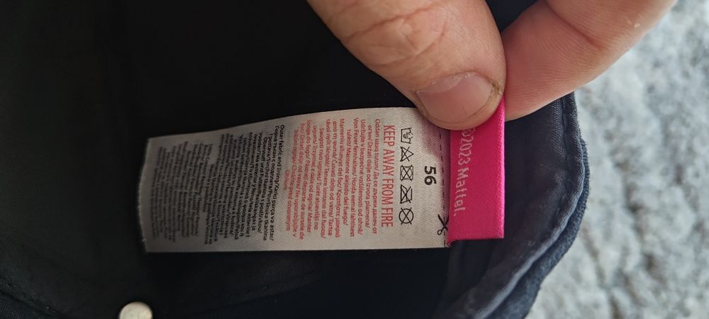 Czapka dziewczęca Barbie 56