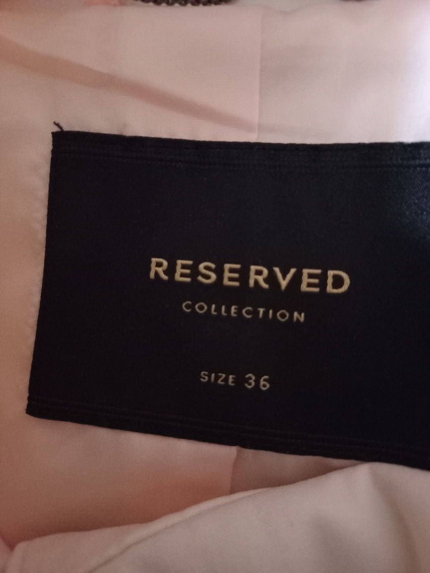 Reserved Верхній одяг