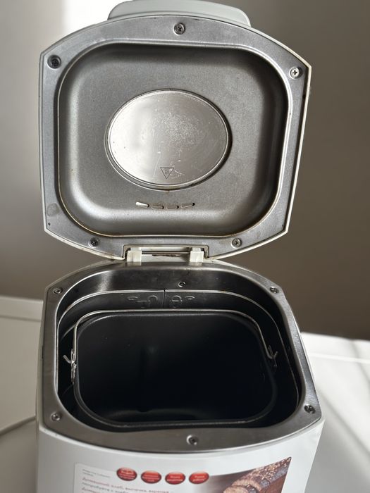 Хлібопічка Philips