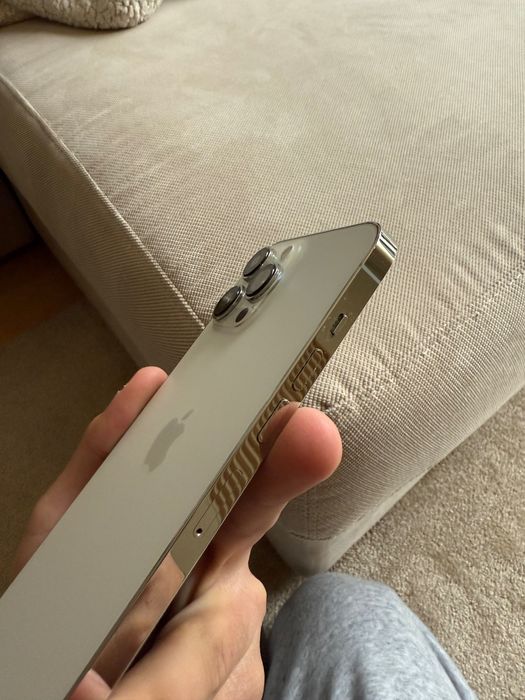 iPhone 13 Pro Max, como novo