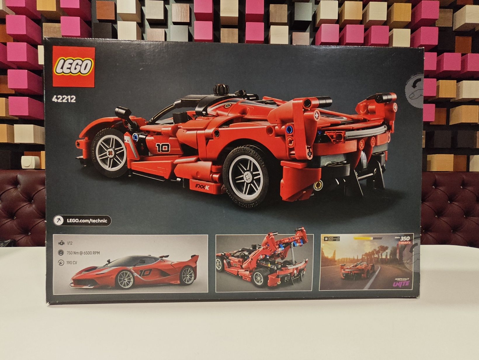 Конструктор LEGO Technic 42212 Ferrari FXX K (897 Деталей)