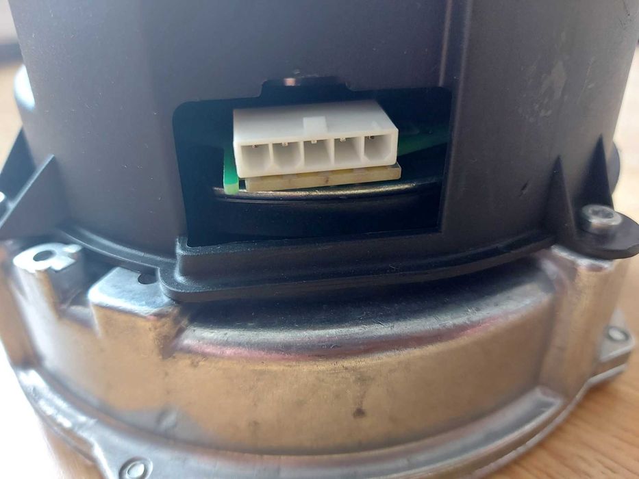 Dmuchawa, wentylator spalin EBM Papst