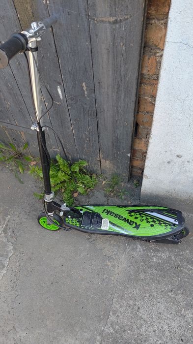 Hulajnoga elektryczna Kawasaki KX-FS5.5