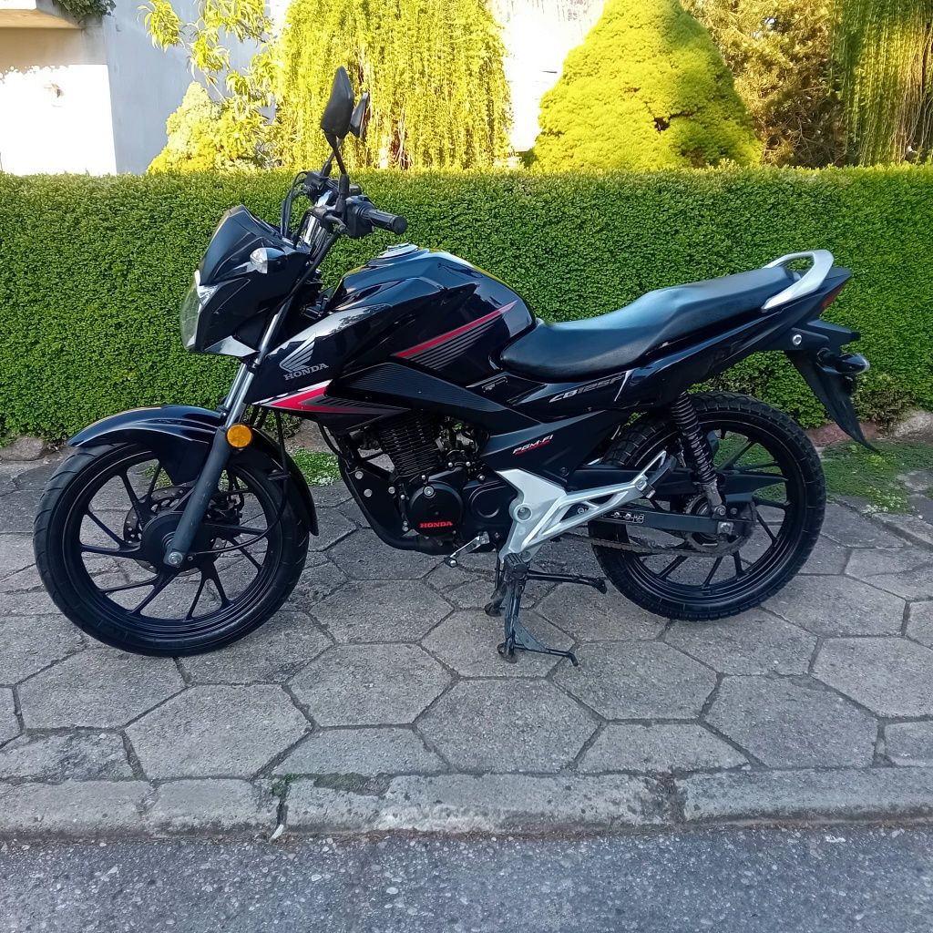 Honda CB125F GLR kat A1/B z Niemiec --zadbana-- na wtrysku Transport