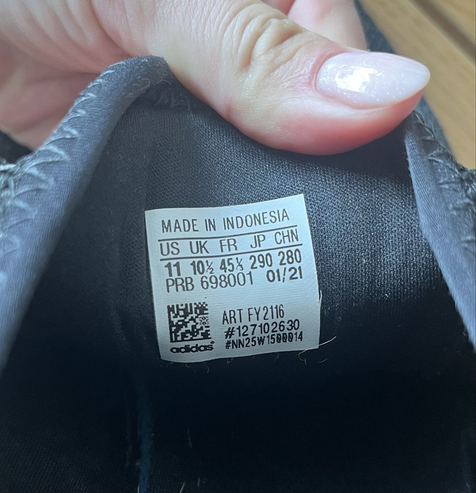 Buty Adidas SWIFT Unisex czarne 45 1/3