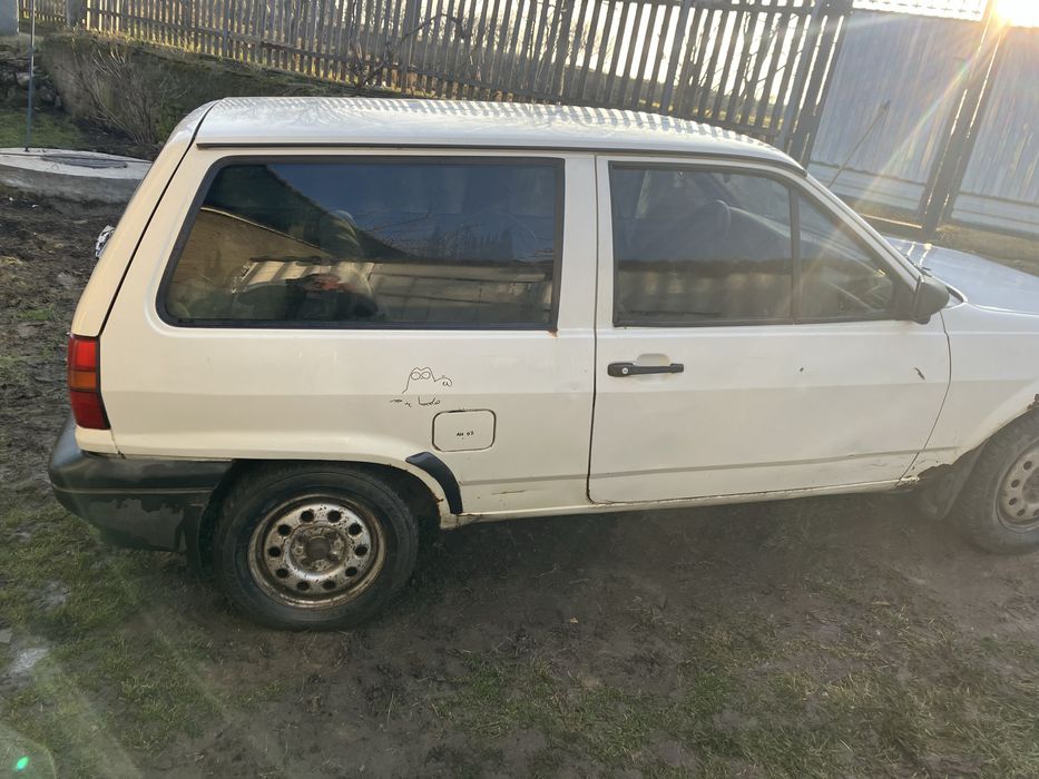 Volkswagen Polo 1991 Читайте опис