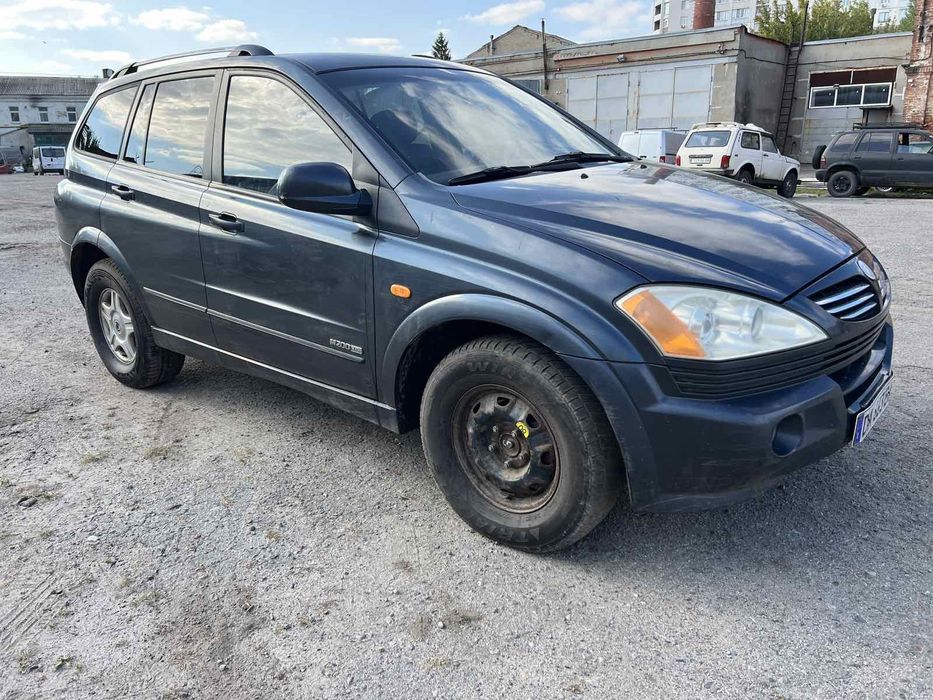 Ssang Yong Kyron 2006рік 2л дизель повний привід 4х4