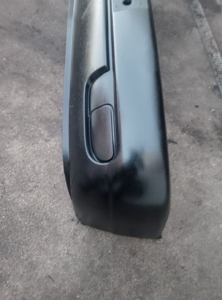 VW T4 Zderzak przód model przed liftingiem ładny stan