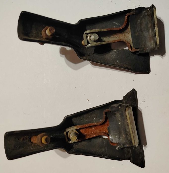 Bagażnik dachowy firmy Amos z lat 90-tych XX wieku