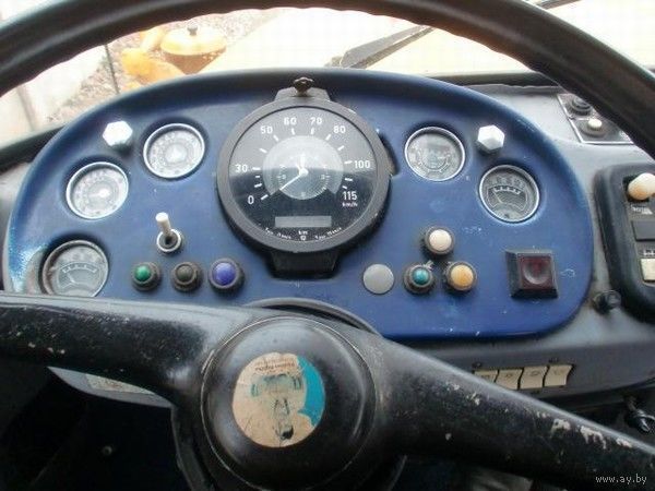 часы автомобильные гдр