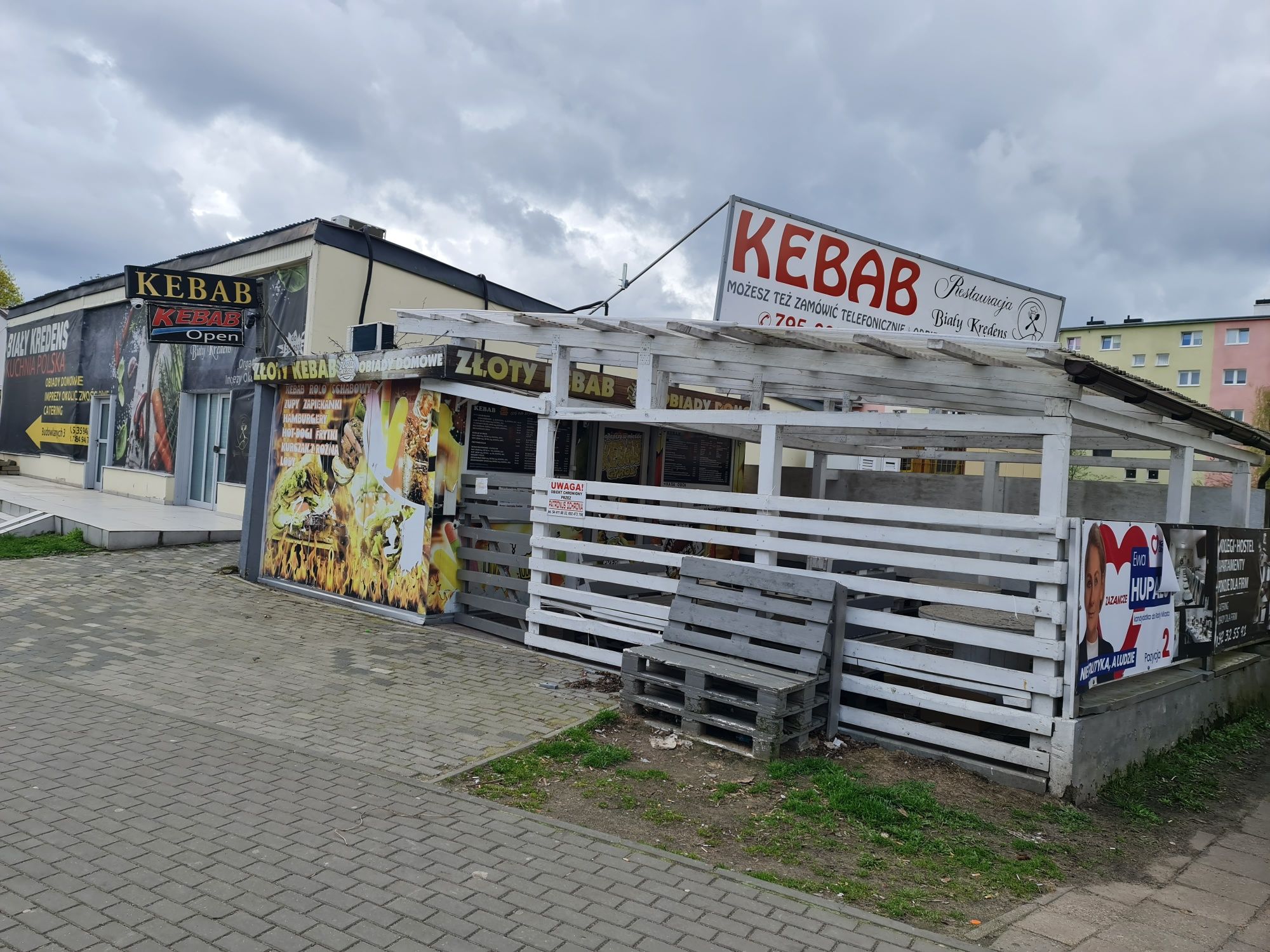 Kontener gastronomiczny z wyposażeniem kebab