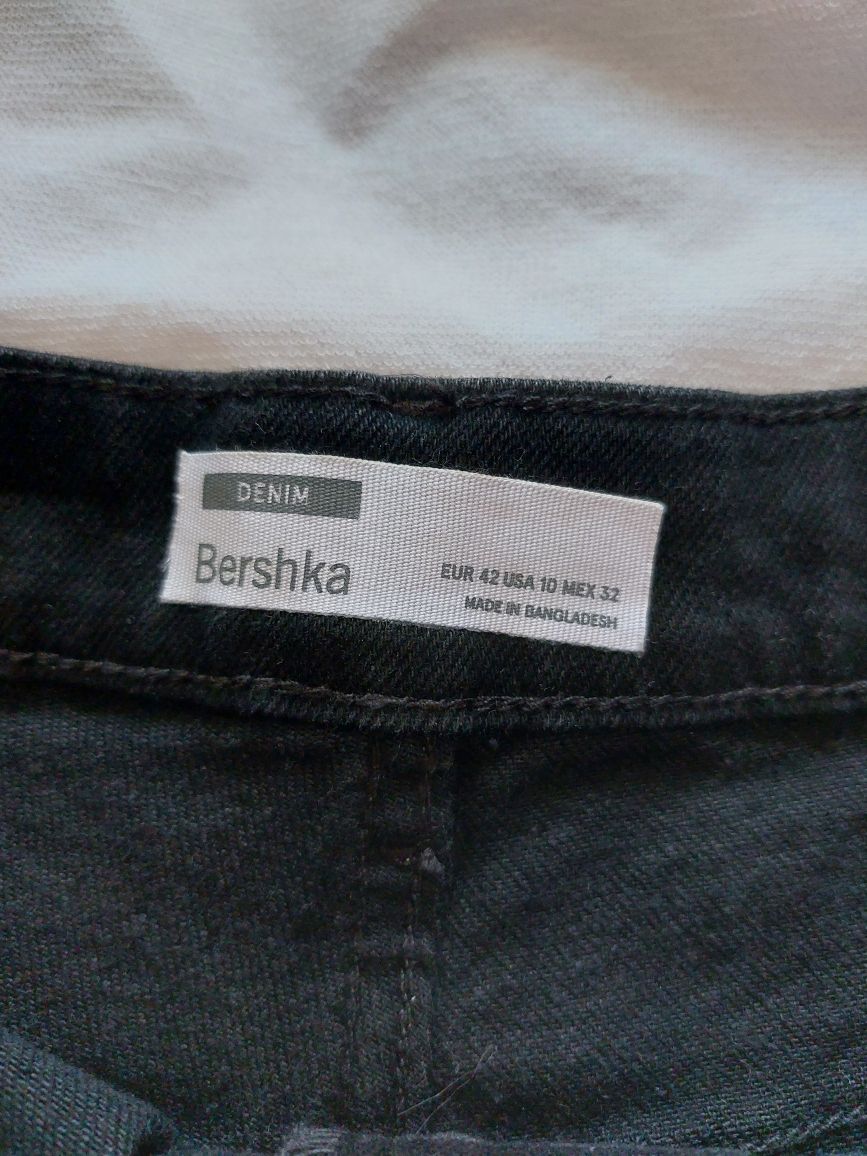 Calções de ganga preta Bershka