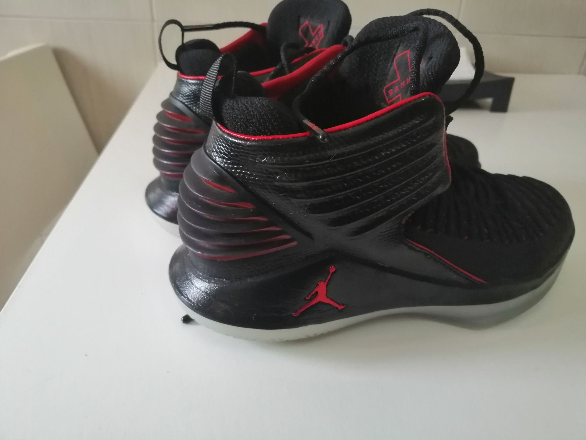 Air Jordan basketball ténis