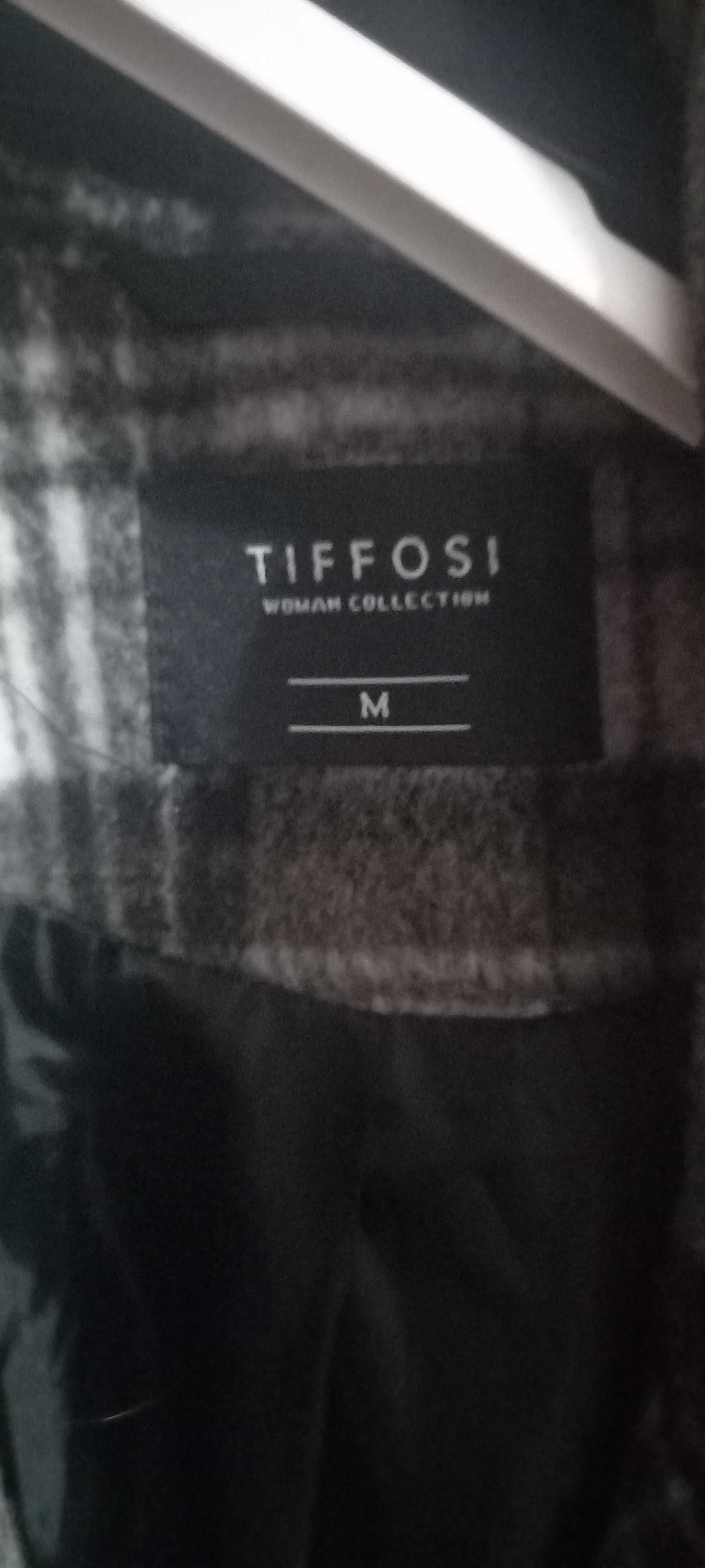 Casaco tifosi muito bonito