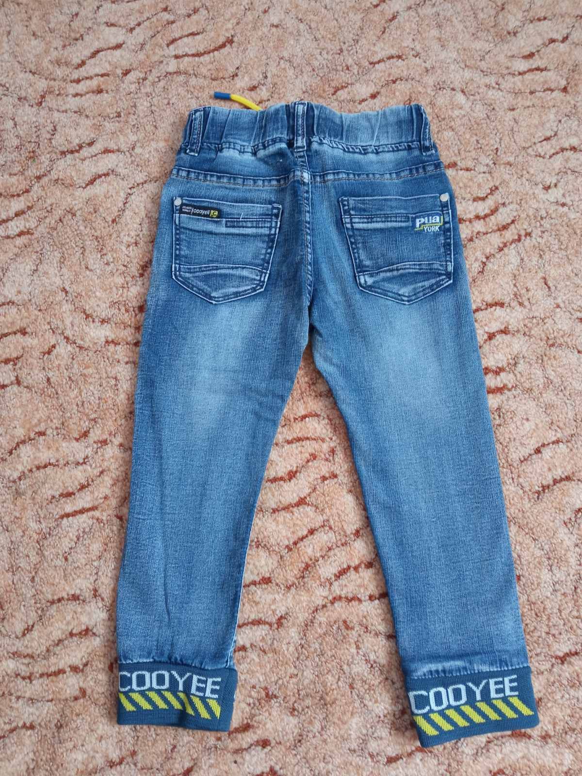 Джинси нові,джинсові штани на хлопчика 4-5 років