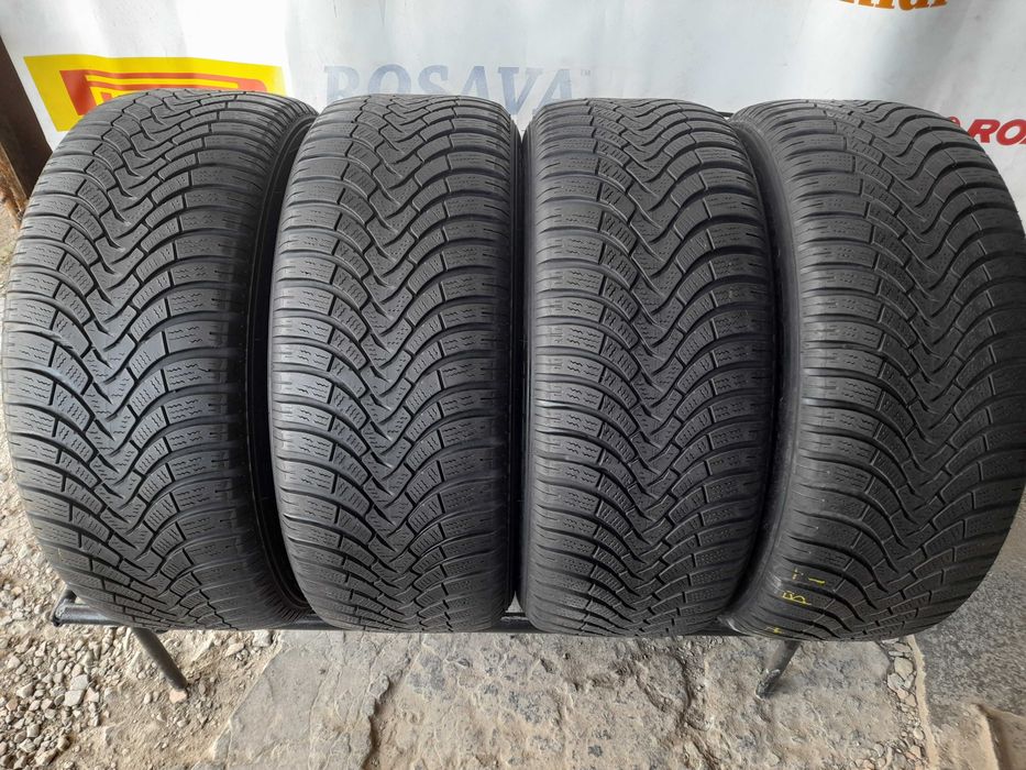 Зимові шини 225/55 R17 Falken eurowinter hs01 2019рік