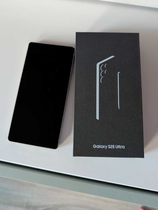 Smartfon Samsung S 25 Ultra