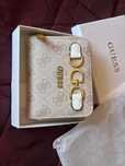 Carteira Guess beje