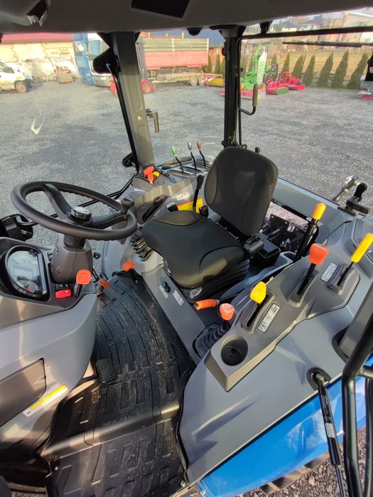 Ciągnik SOLIS 50 4WD rolniczy sadownicz nowy 2025y komunalny nowy