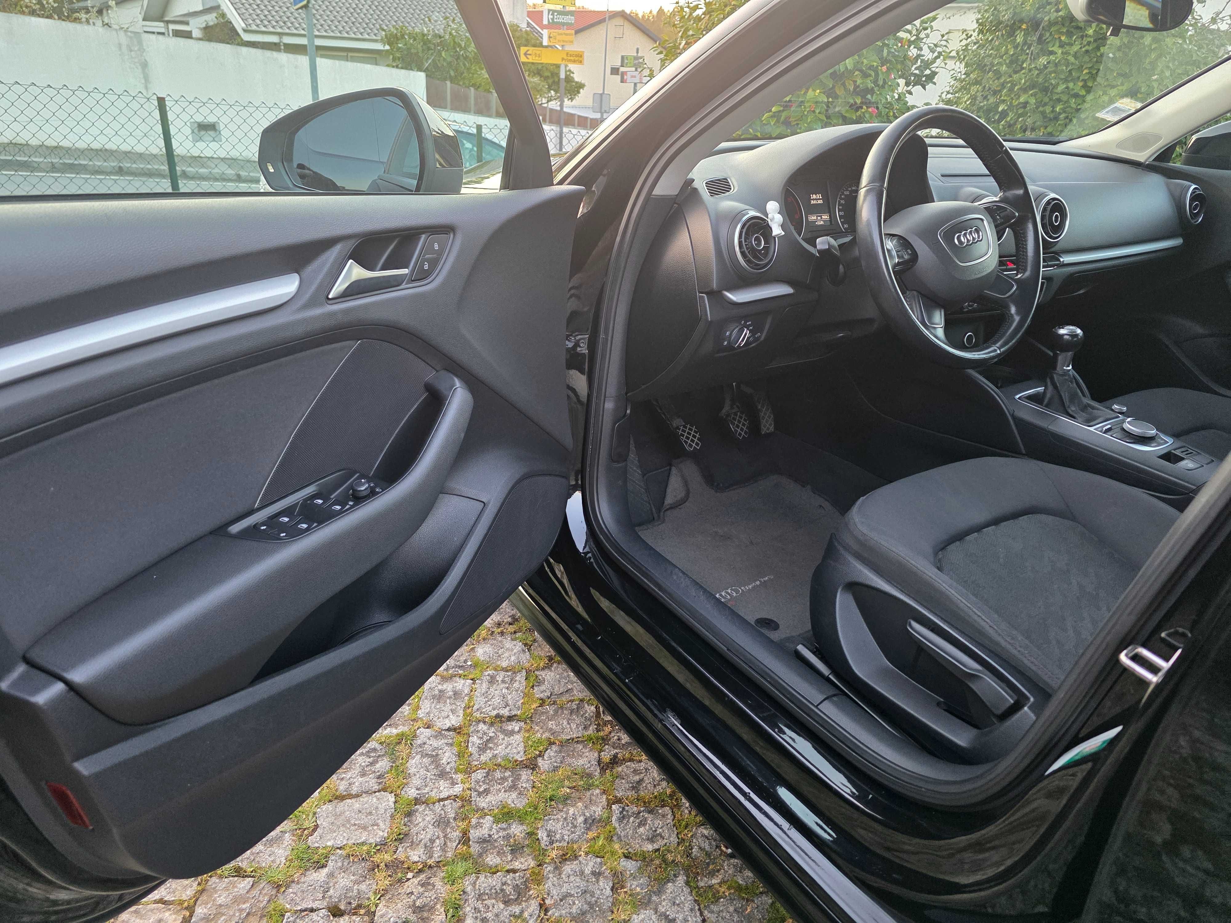 Audi A3 Sportback 1.6 TDI Attraction Ultra