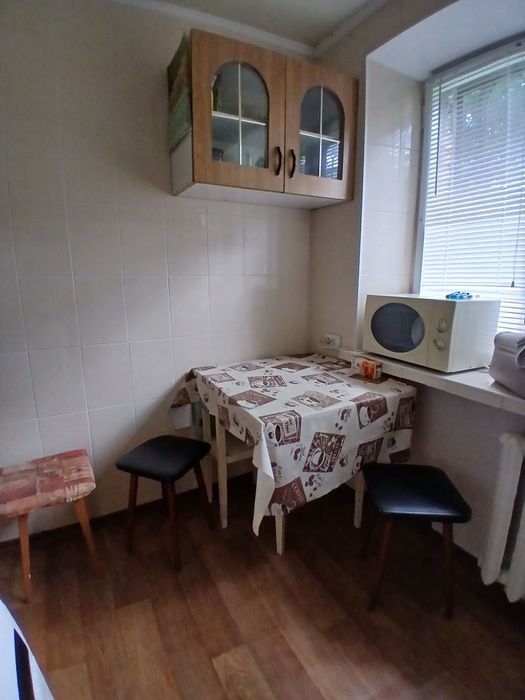 Здам 2-Х ВІЙСЬКОВИМ, ЦУМ,Михайлівська,,любий термін