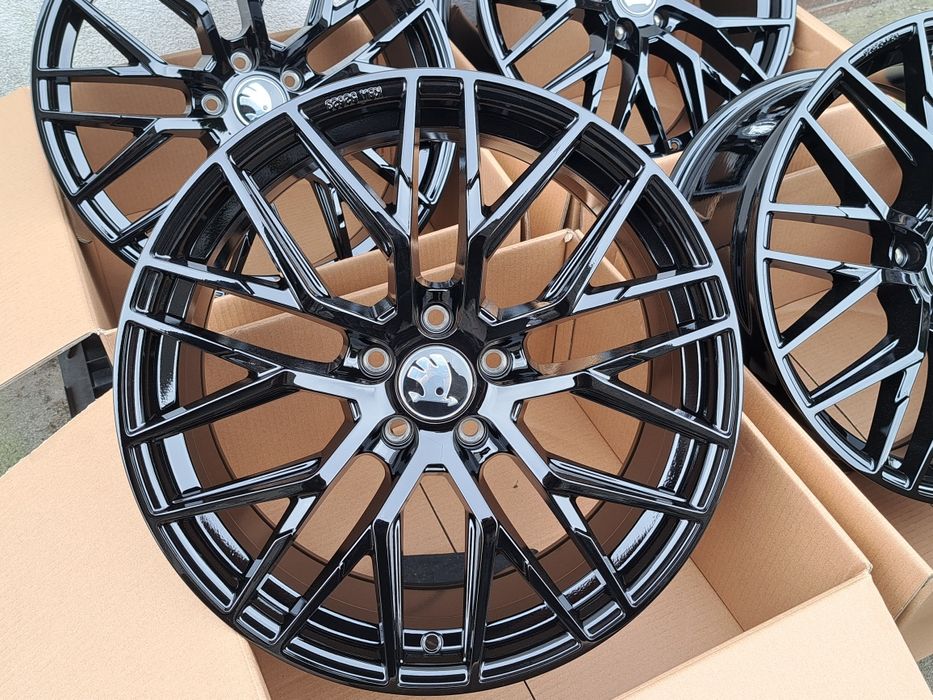 Alufelgi NOWE SKODA 18 5x112 Karoq Octavia Yeti Kodiaq Superb BP RS4