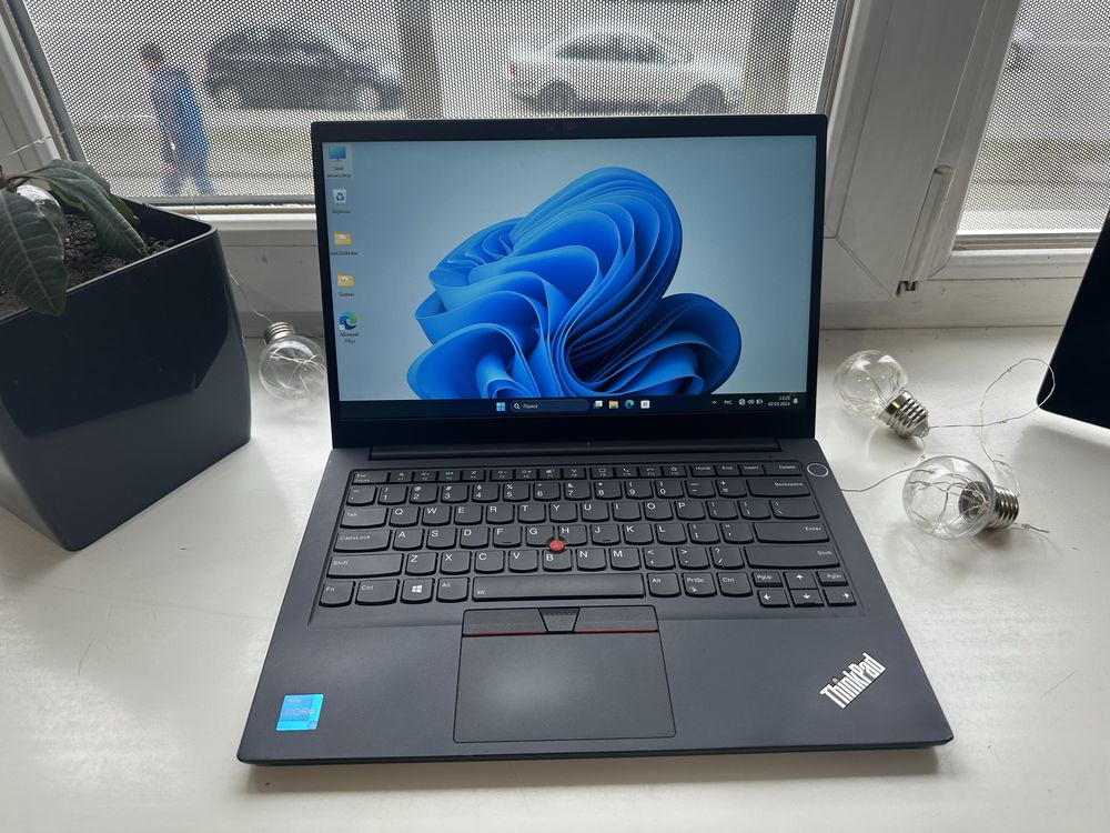 Металевий ! Lenovo ThinkPad 8/256 SSD i5 11th