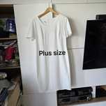 Sukienka zakardowa krótki rękaw 46 plus size