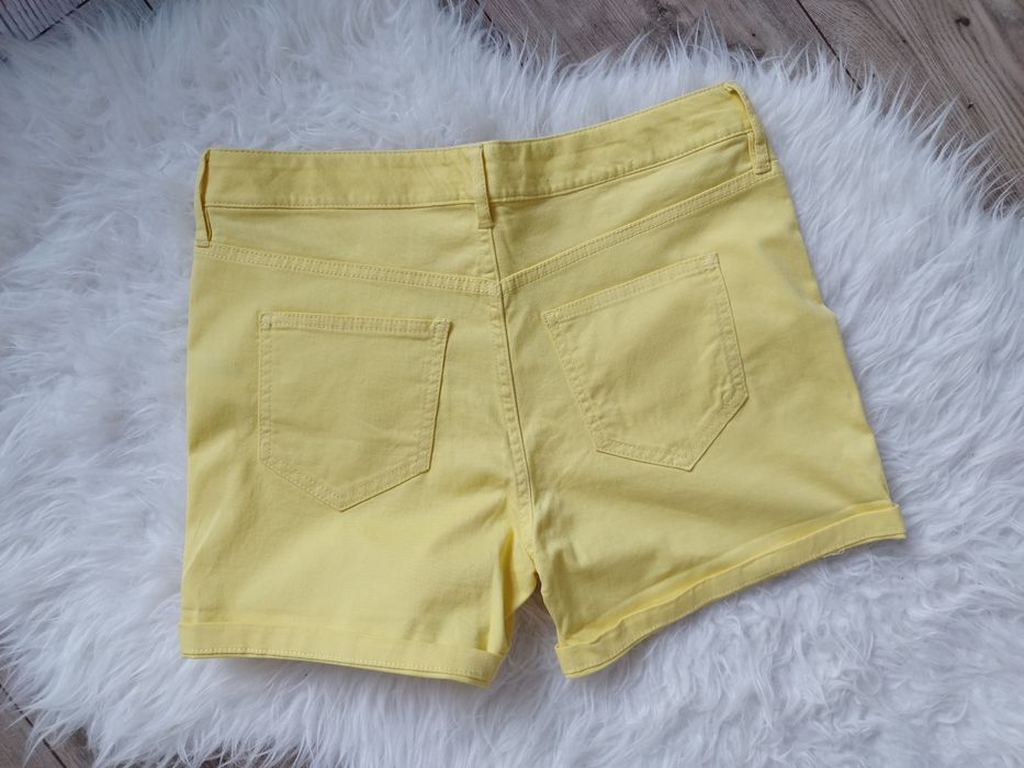 Spodenki F&F r. 36