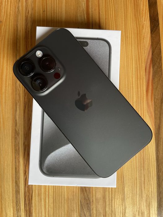 iPhone 15 Pro 128 GB Black Titanium