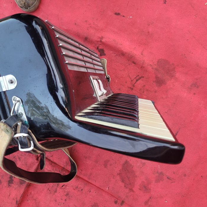 Akordeon HOHNER Tango IM