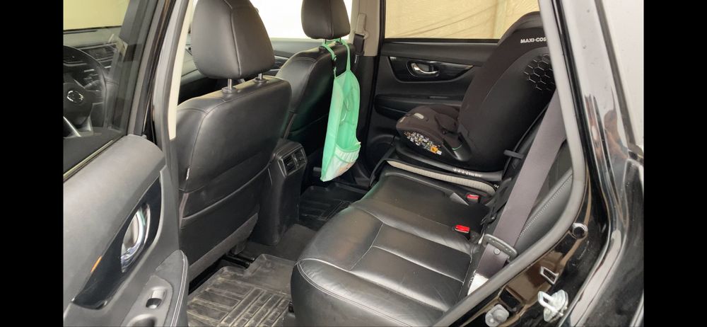 Nissan X-trail tekna  2.0 full extras