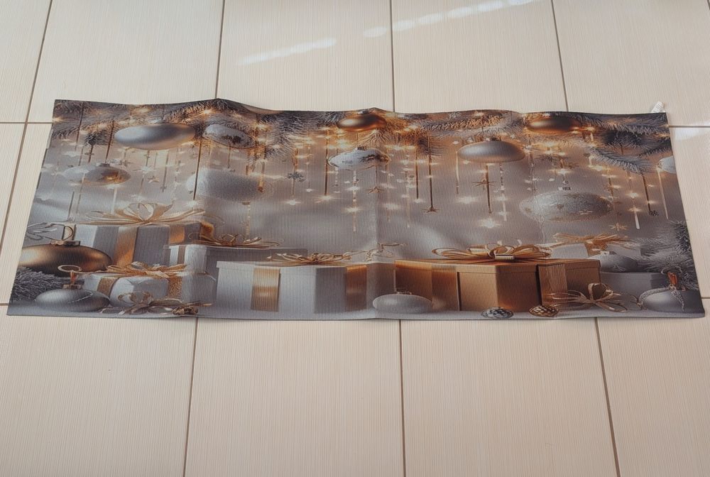 Dywanik chodnik chodniczek świąteczny wycieraczka mata świąteczna