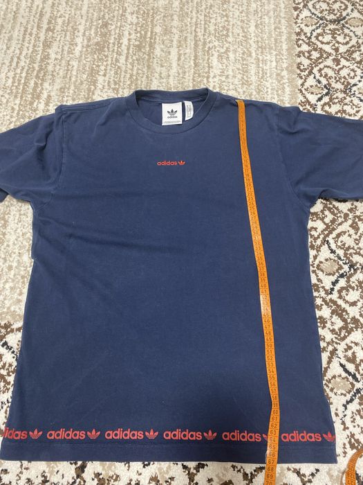 Продам  чоловічу фудболку Аdidas