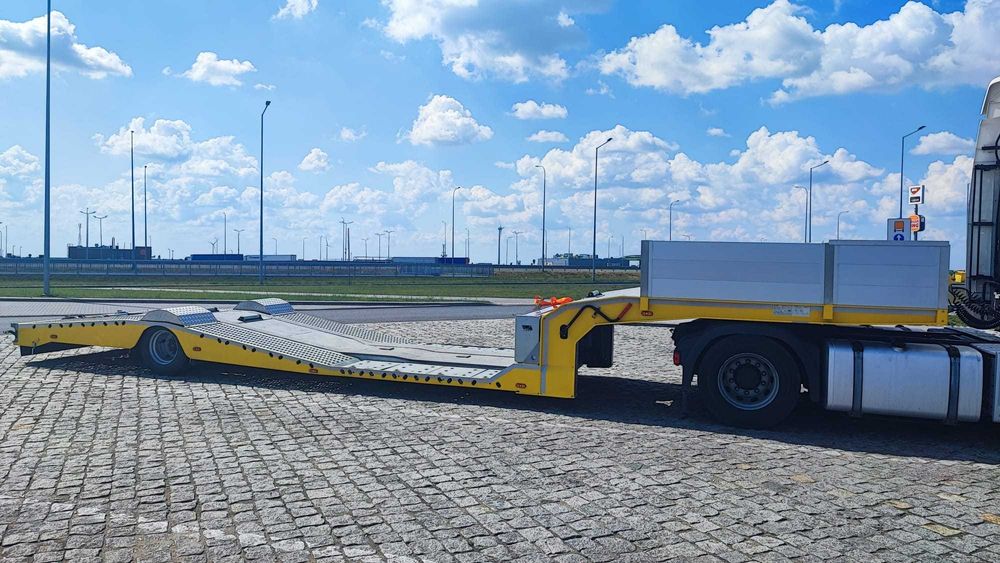 Niskopodwozie, naczepa niskopodwoziowa, laweta do transportu ciągników