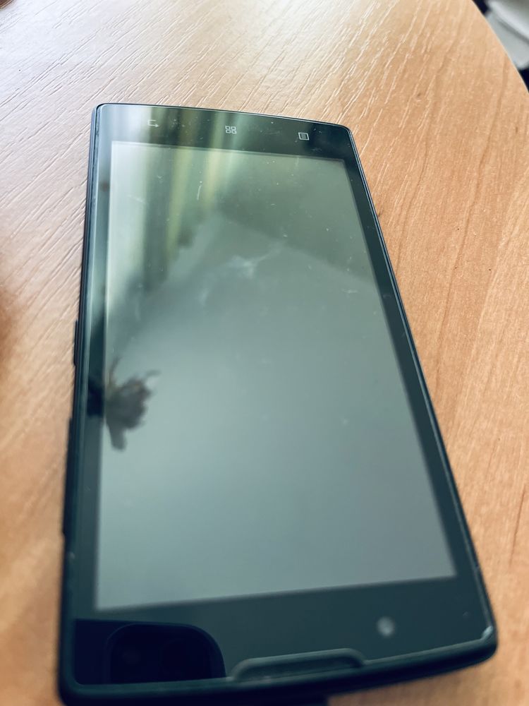 Lenovo A2010-a 1/8Gb black