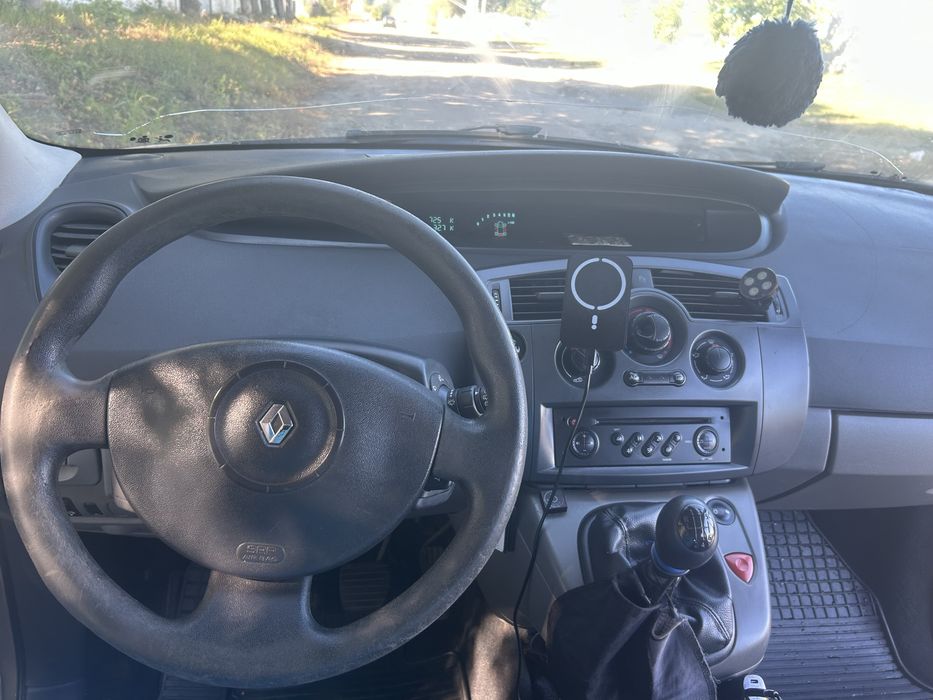 Продам Renault Scenic